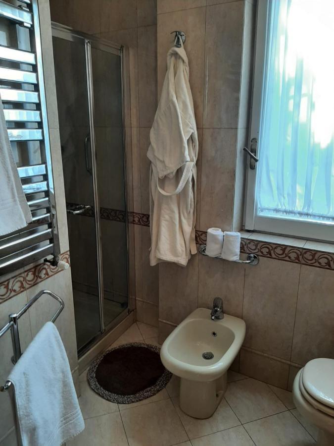 Apartamento Mary Grace House Roma Exterior foto